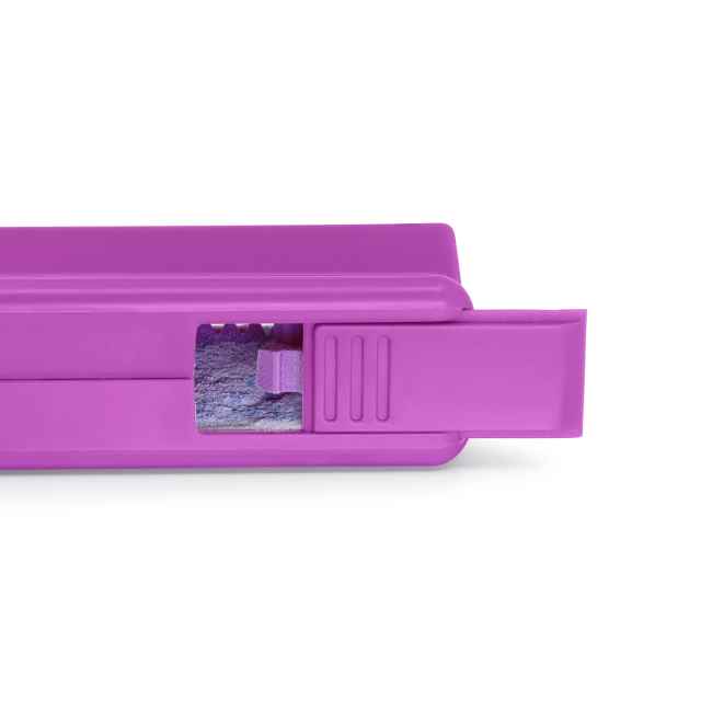 Tailor's Chalk Sharpener - Zipper and Thread
