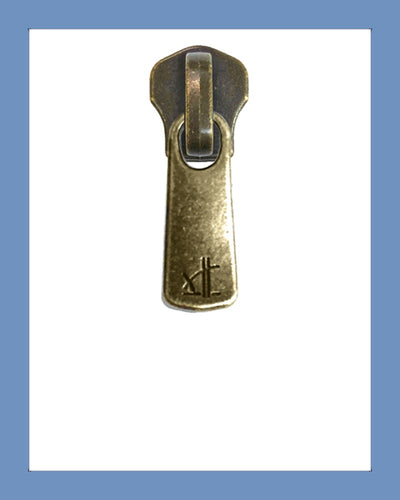 #3 Slider DF2E Ant. Brass - Zipper and Thread