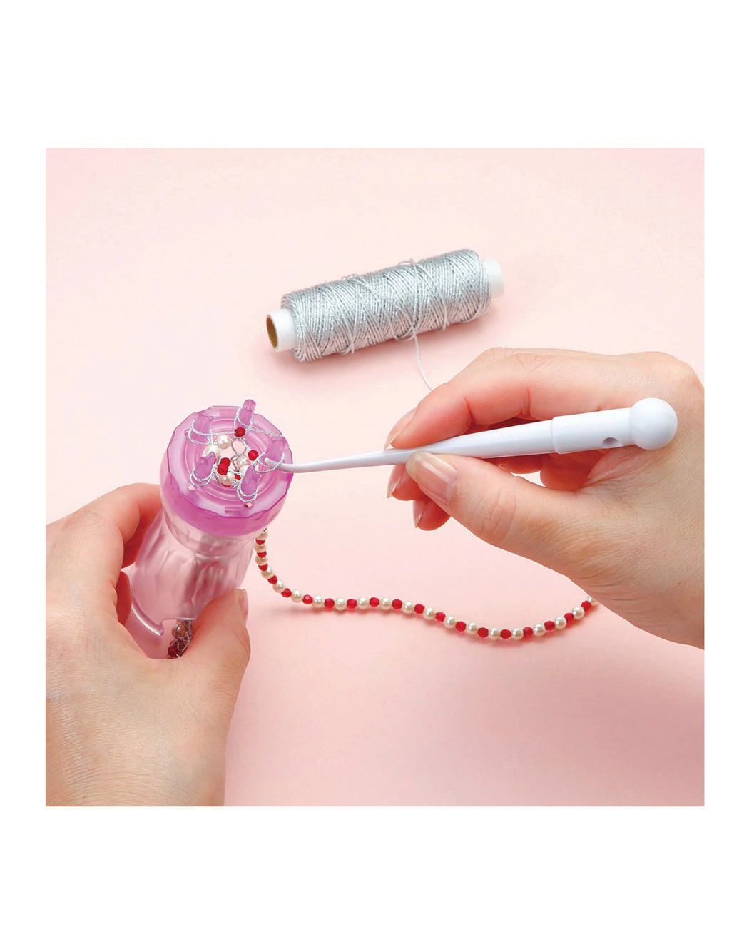 French Knitter - Zipper and Thread