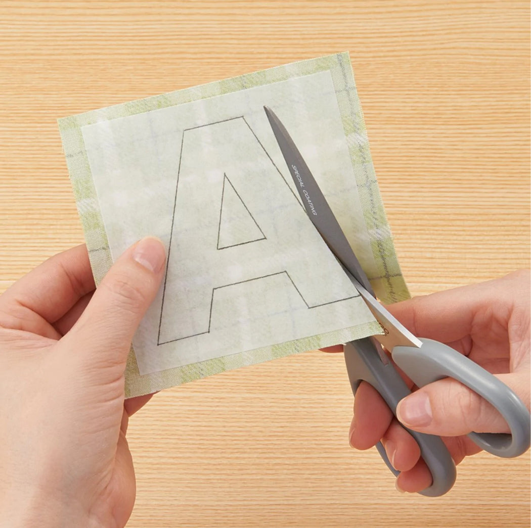 Wonder Fuse - Zipper and Thread