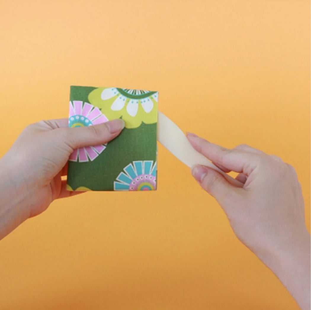 Point 2 Point Turner - Zipper and Thread