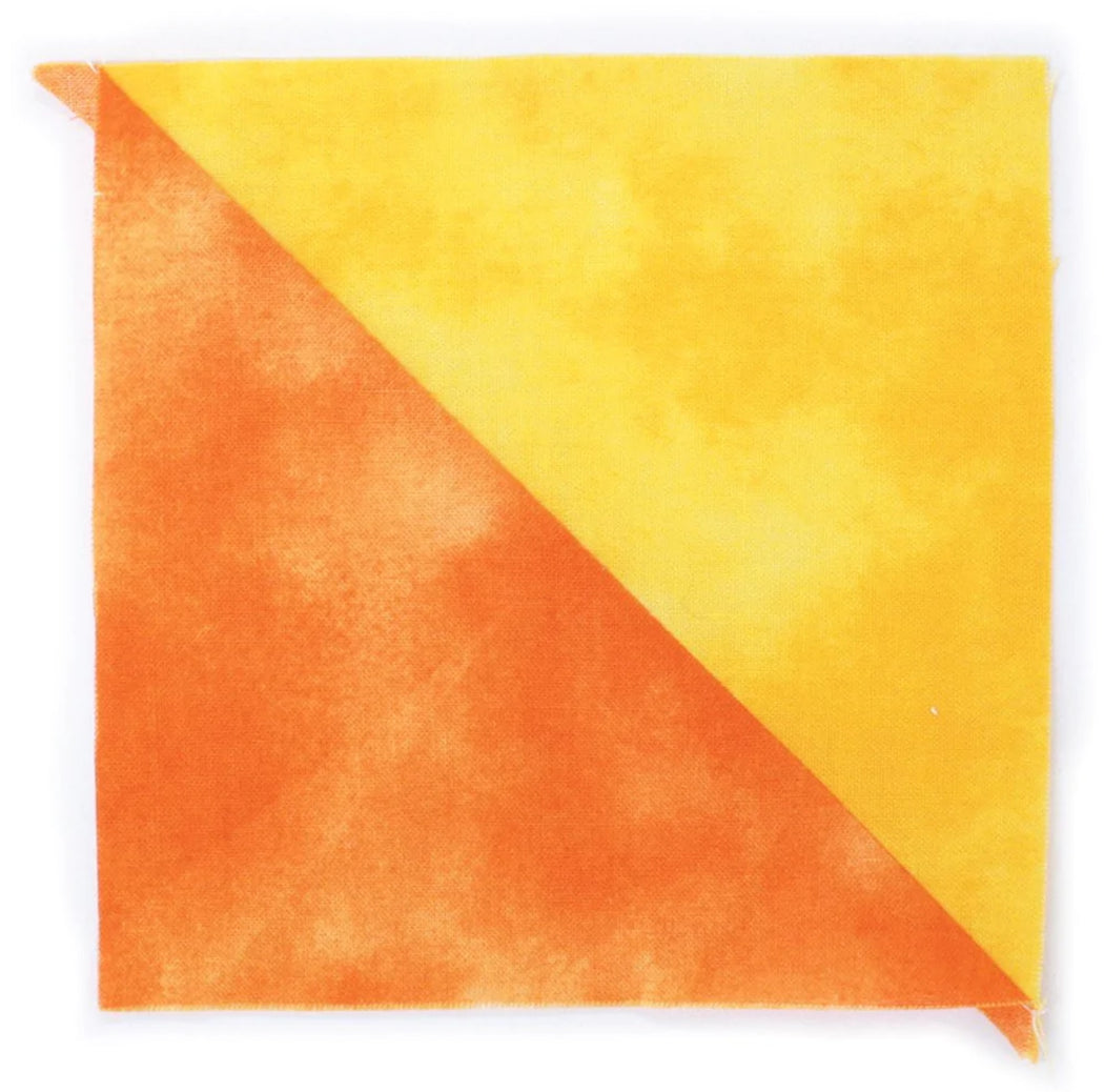 No-Hassle Triangles Gauge - Zipper and Thread