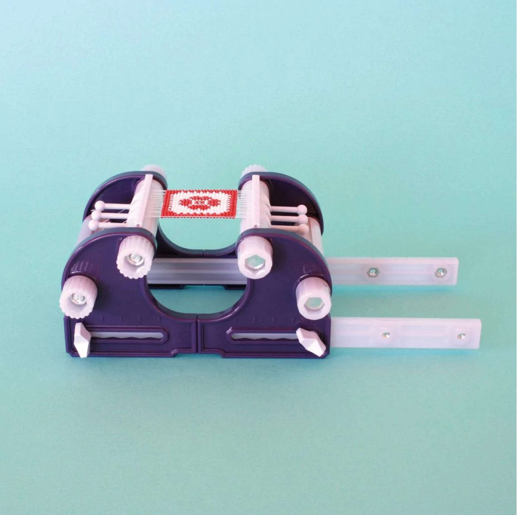 Beading Loom - Zipper and Thread