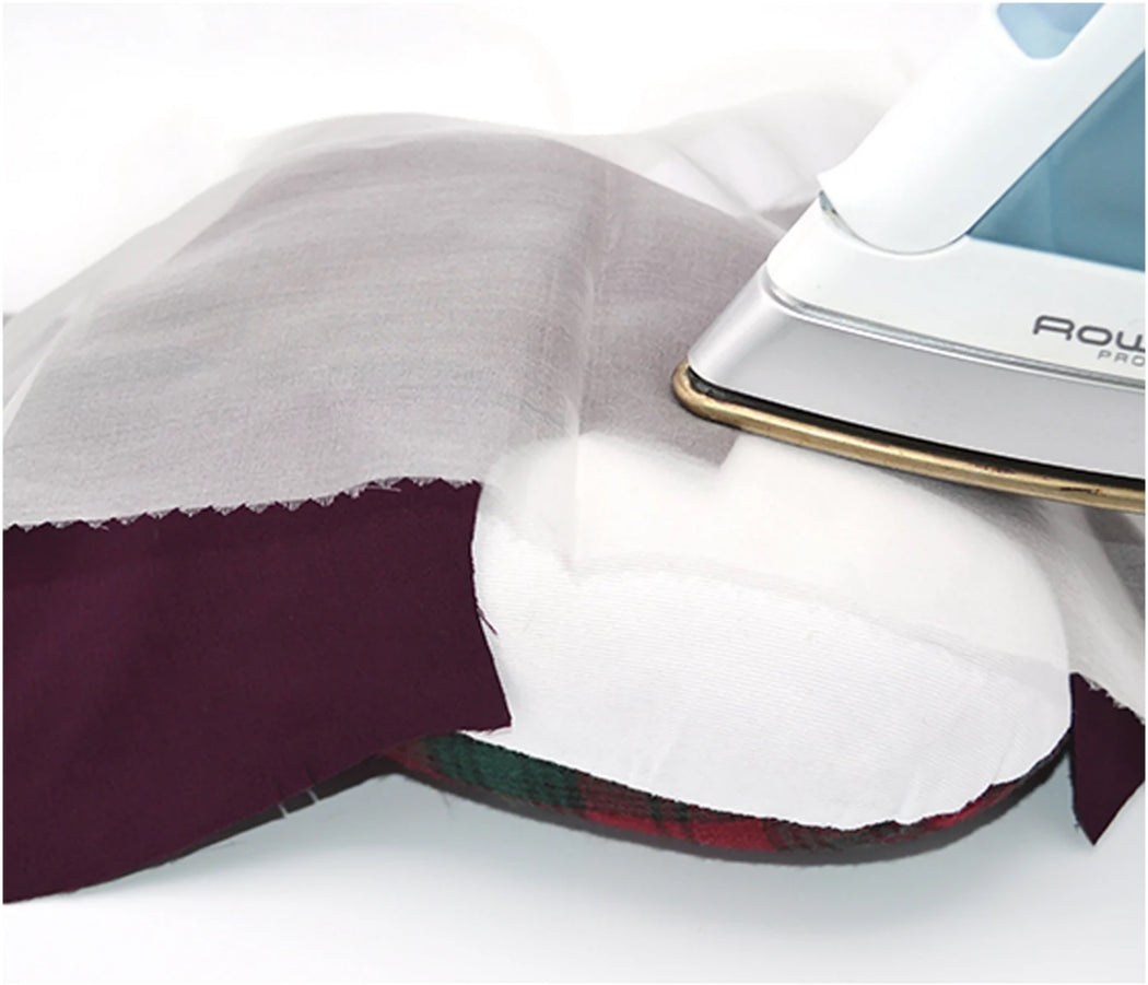 Tailor's Ham - Zipper and Thread