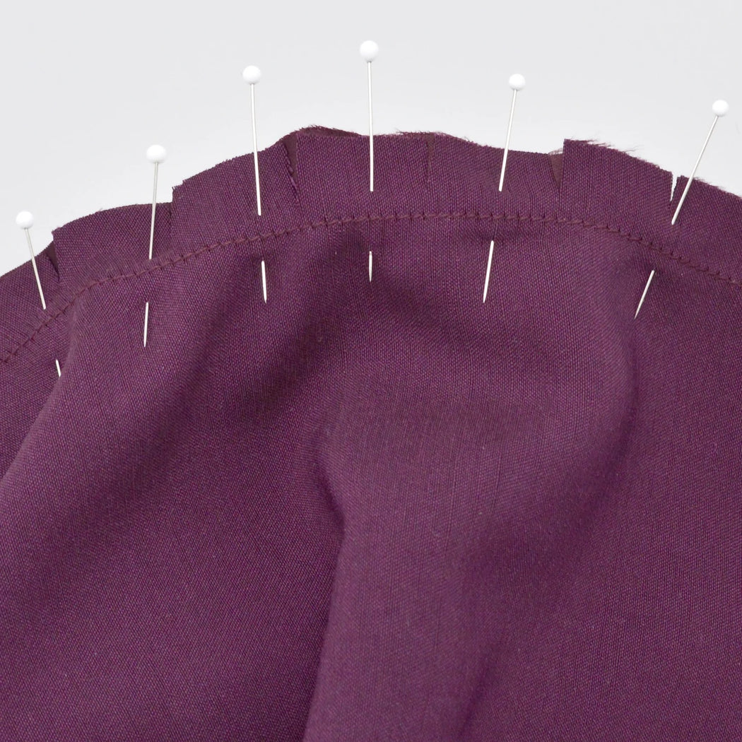 Extra-Fine Glasshead Pins, WHITE - Zipper and Thread